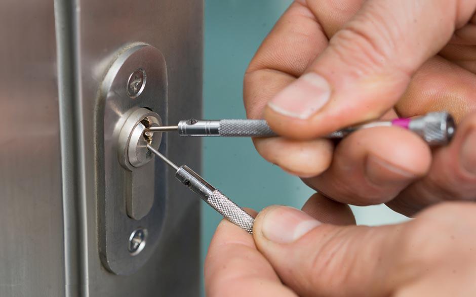 dépannage serrurier ouverture de porte Nanterre